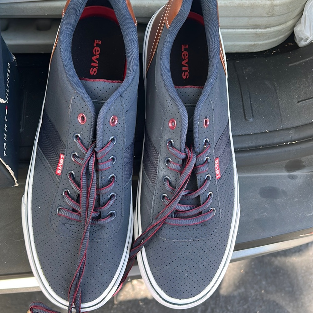 Levi’s